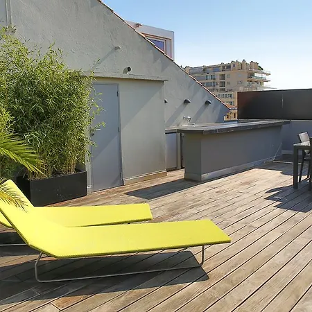 Cannes Apartment *